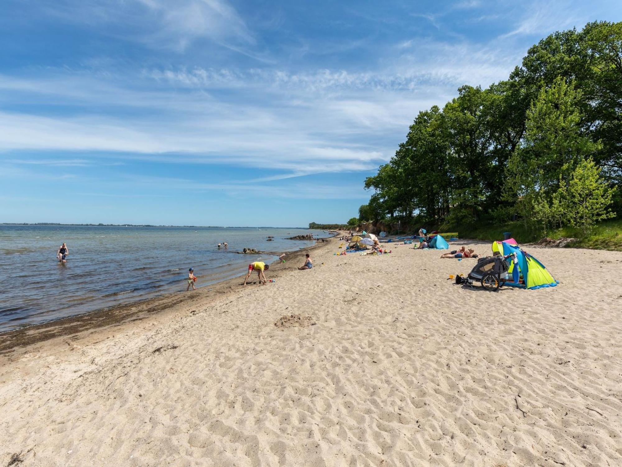 Pleasant Holiday Home In Zierow Near Sea Екстер'єр фото